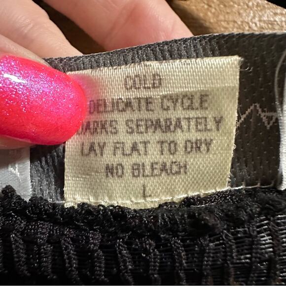 Vtg 90s Black Open Knit Button-up Cardigan Old Money Coastal Grandmother - Large - Picture 11 of 11